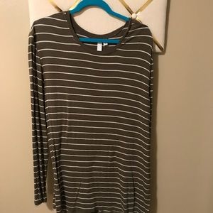 SOLD—Two long sleeve tunic shirts!